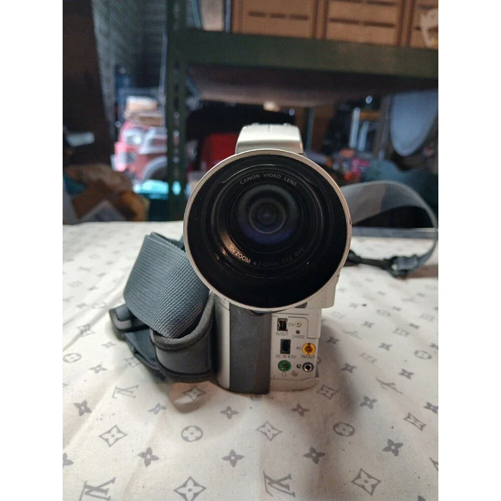 Canon optura 100